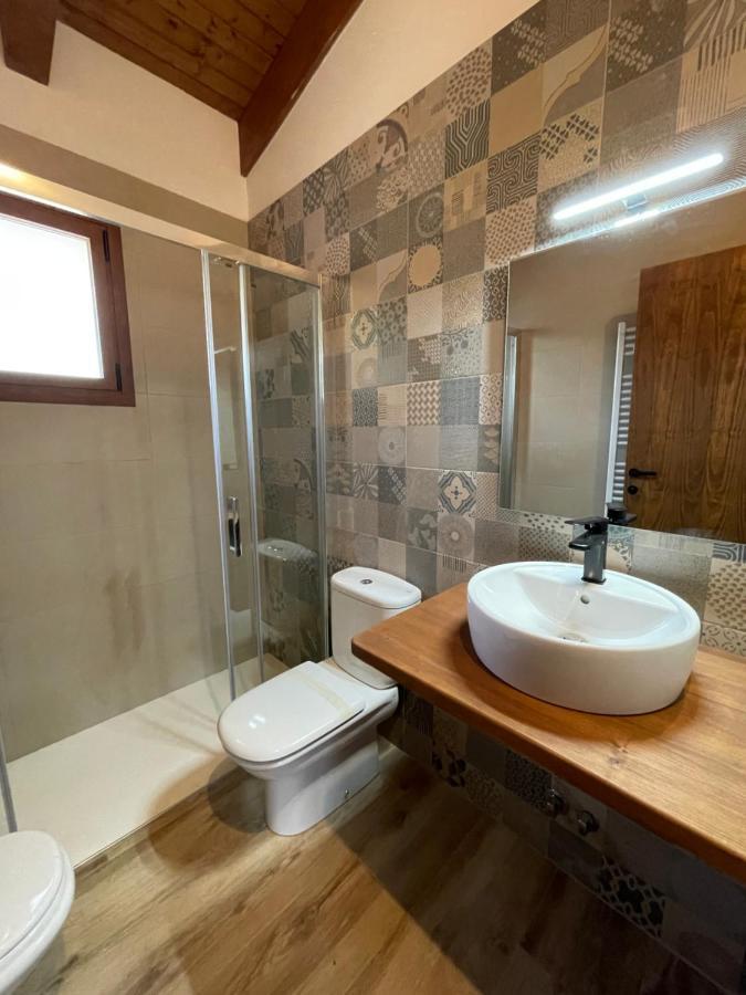 Casa De Les Escoles, Espinalbet - Alberga Castellar del Riu Extérieur photo