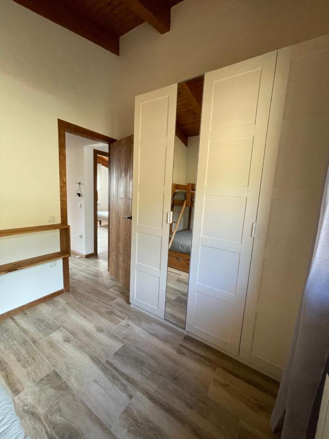 Casa De Les Escoles, Espinalbet - Alberga Castellar del Riu Extérieur photo