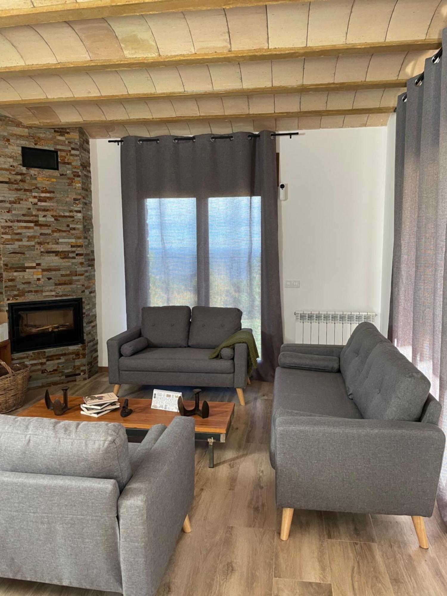 Casa De Les Escoles, Espinalbet - Alberga Castellar del Riu Extérieur photo