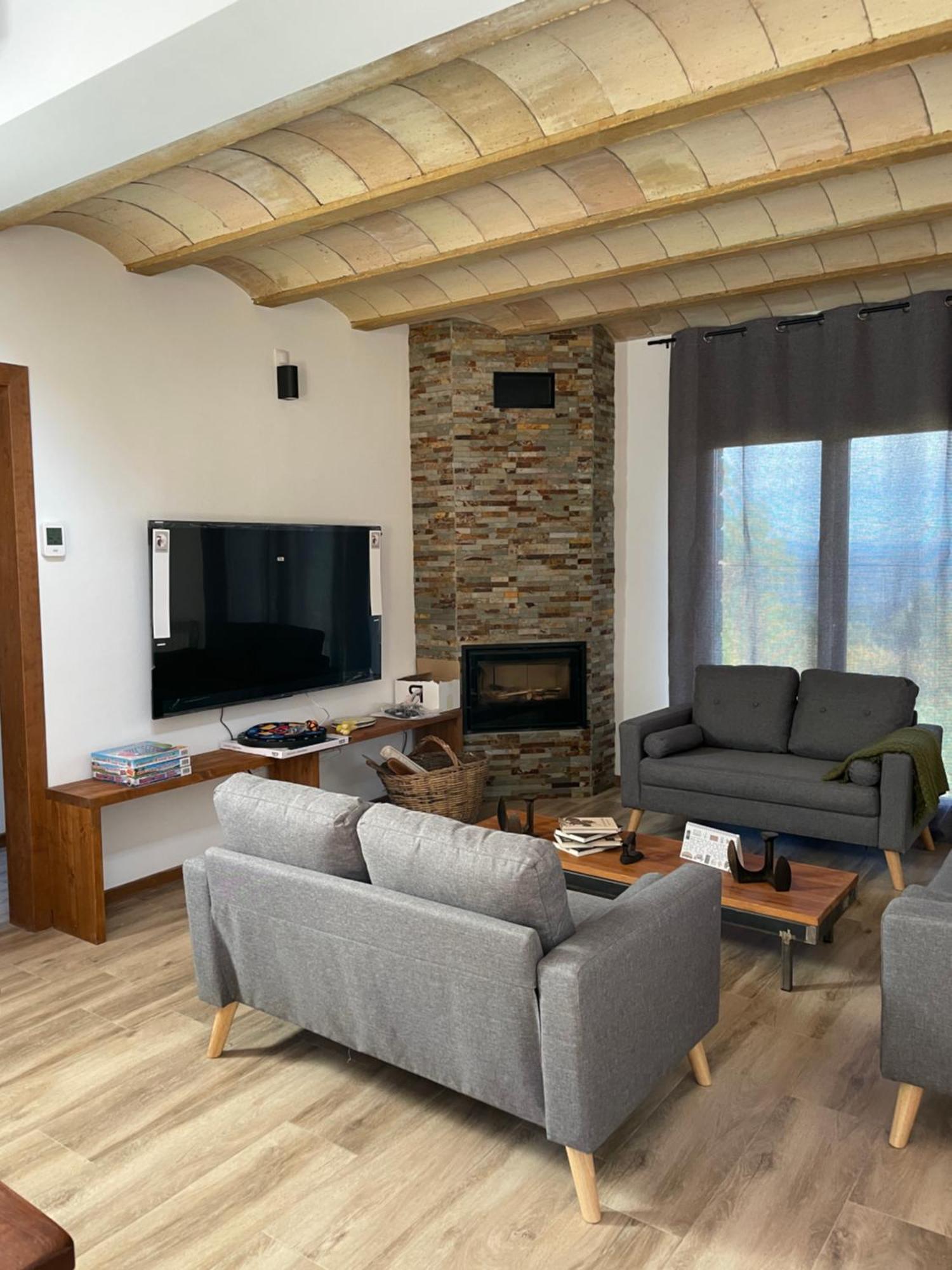 Casa De Les Escoles, Espinalbet - Alberga Castellar del Riu Extérieur photo